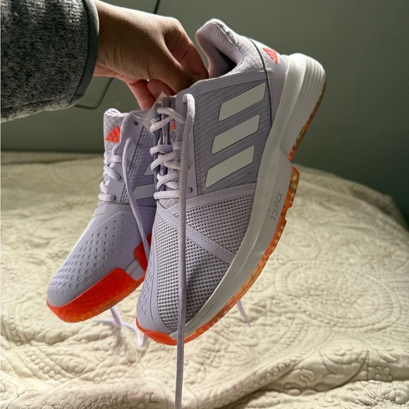 Adidas Tennis Sneakers, size 7.5 but fits more like 8> Never worn! Tag still on - Picture 1 of 6